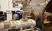 Vacuum furnaces